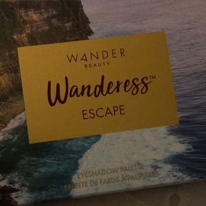 Wonder beauty wanderess escape eyeshadow palette